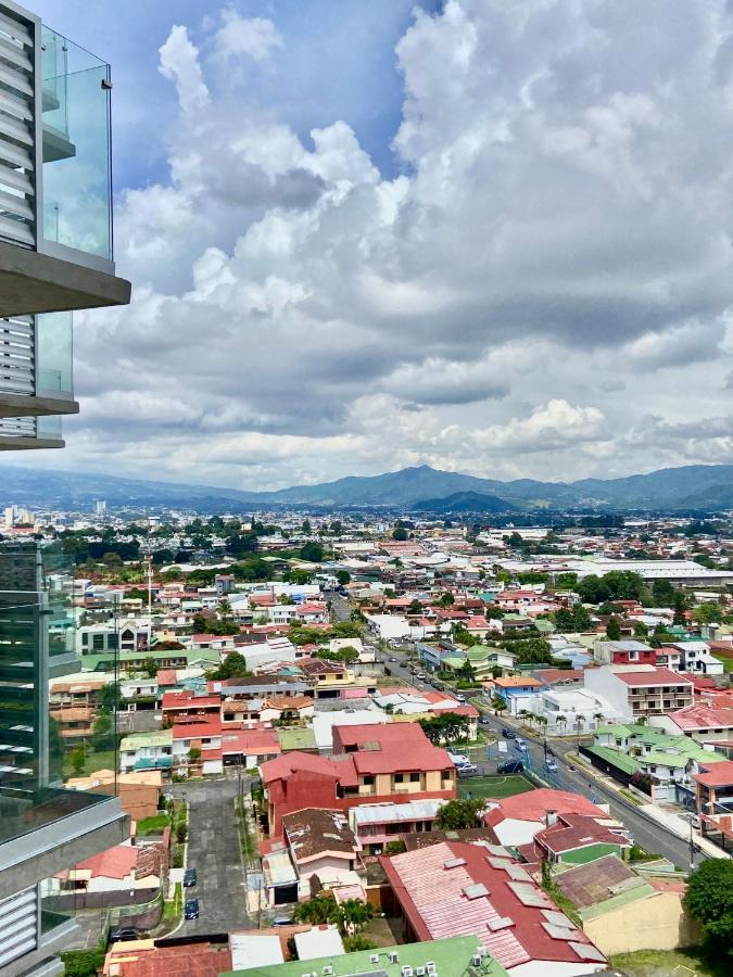 Comodo Y Elegante Apartamento En Fabuloso Condo! San José Eksteriør billede