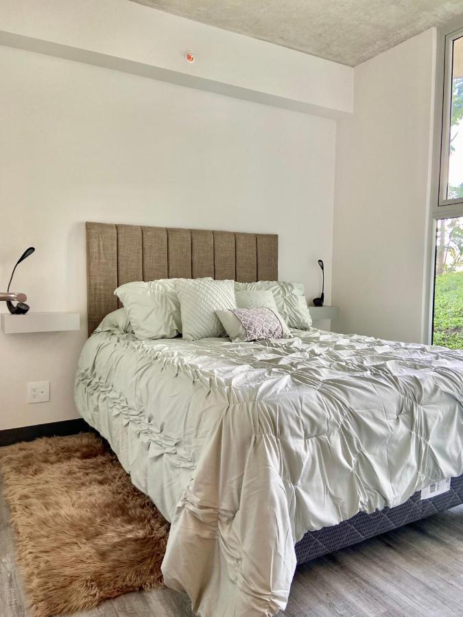 Comodo Y Elegante Apartamento En Fabuloso Condo! San José Eksteriør billede